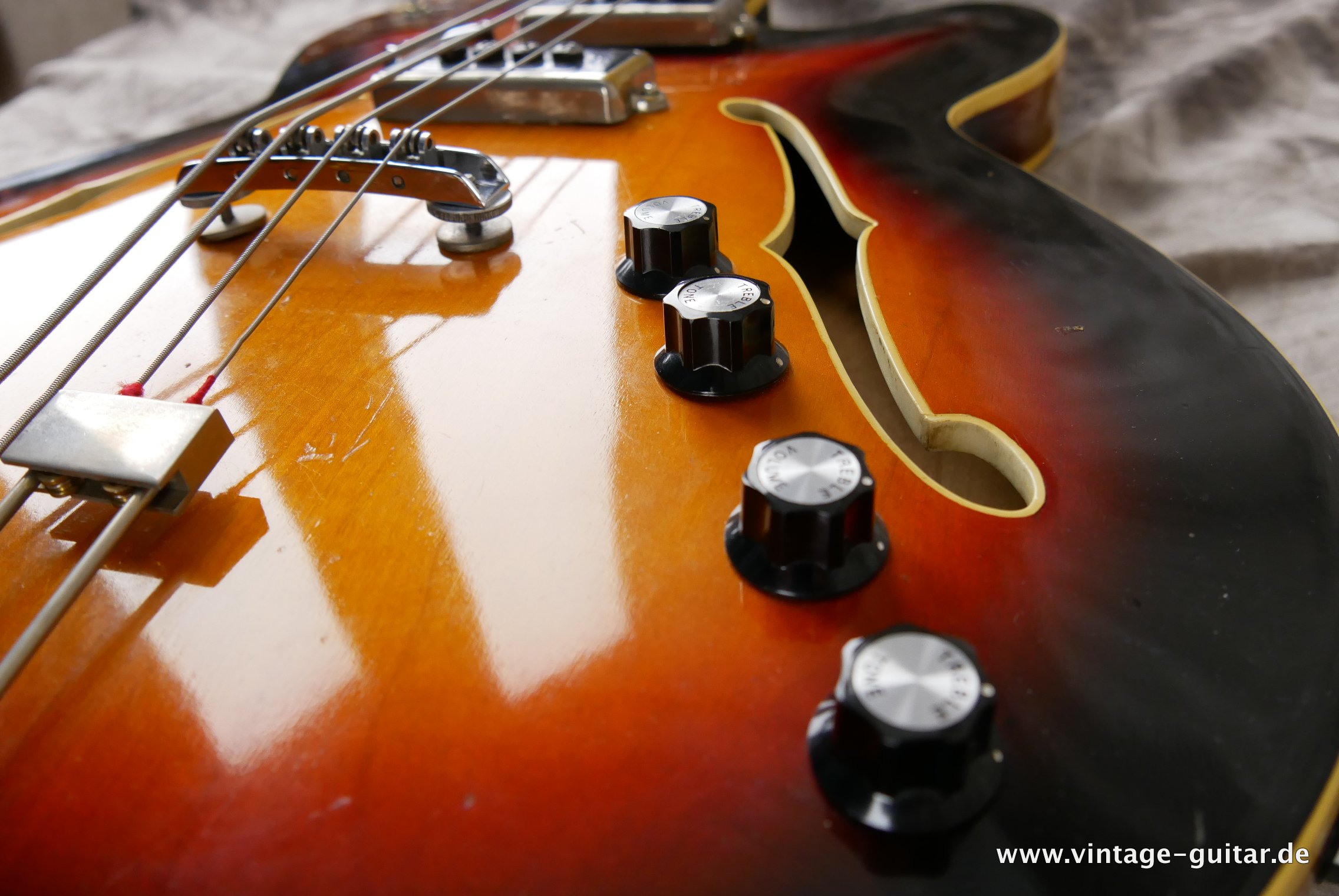 Framus-Bass-5:150-Bill Wyman-019.JPG